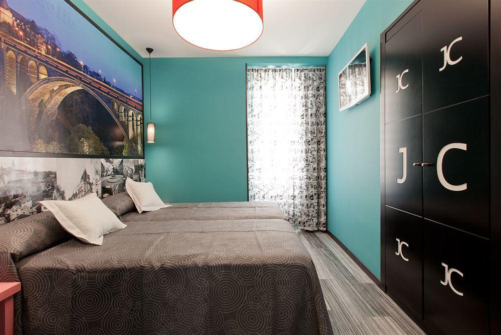 Jc Rooms Santo Domingo Madrid Eksteriør billede