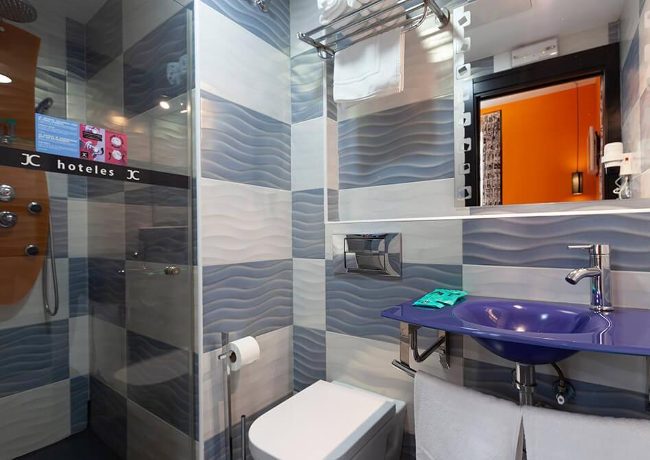 Jc Rooms Santo Domingo Madrid Eksteriør billede