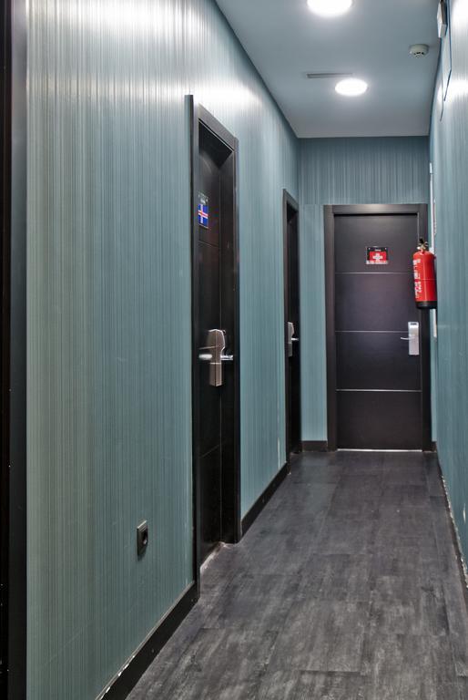 Jc Rooms Santo Domingo Madrid Eksteriør billede