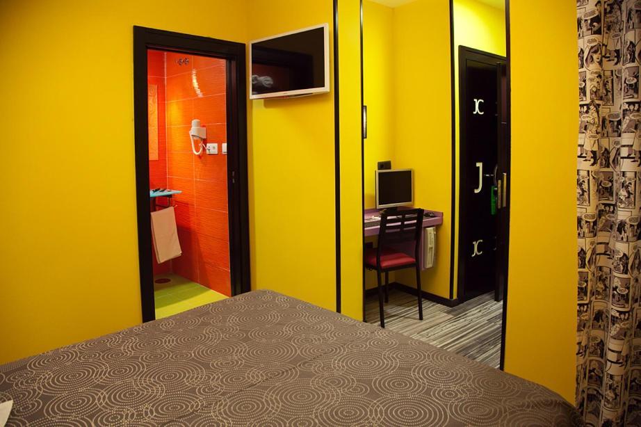 Jc Rooms Santo Domingo Madrid Eksteriør billede